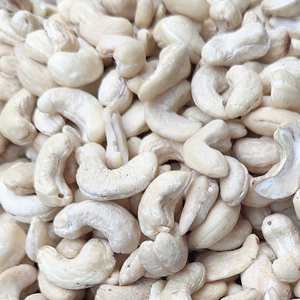 เม็ดมะม่วงหิมพานต์จากโรงงานเวียดนาม WW180, WW240, WW320, LP, WS เม็ดมะม่วงหิมพานต์ W240 ตามความต้องการของลูกค้า OEM ODM - Product Image 1