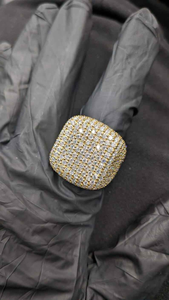 แหวนทรงสี่เหลี่ยมประดับเพชรโมอิสซาไนต์สุดหรู ชุบทองคำเหลือง ประดับเพชรเต็มวง สไตล์ฮิปฮอป สำหรับผู้ชายและผู้หญิง เหมาะสำหรับงานปาร์ตี้ - Product Image 4