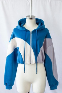 Ropa de Mujer con Logotipo Personalizado, Sudadera Corta de Algodón con Capucha para Mujer, Estilo Urbano - Product Image 5