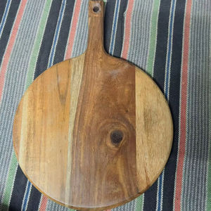 Planche à découper en bois artisanale de grande taille, fabriquée en Inde, pour trancher ou couper en dés, disponible à l'exportation depuis l'Inde par crafting crafts. - Product Image 1