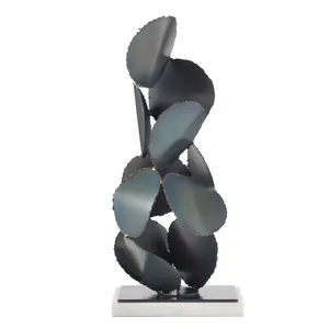 Marcapáginas de Lujo en Latón Dorado Pintado, Arte Abstracto Hecho a Mano, Decoración Moderna para Interiores, Tendencia 2026, Diseño Animal Moderno - Product Image 1