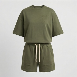 Conjunto de 2 Piezas de Punto Verde Oliva para Mujer, Camiseta de Manga Corta con Cuello Redondo y Pantalones Cortos con Cordón por Encima de la Rodilla, Corte Holgado Informal - Product Image 1
