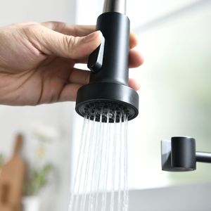 Rubinetto da Cucina Commerciale Monocomando Nero e Nichel con Doccetta Estraibile per Lavello - Product Image 2