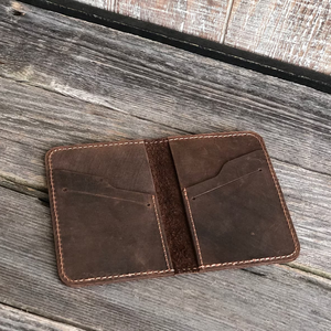 Tarjetero Bifold Clásico Personalizado de Alta Calidad para Hombre, de Cuero Genuino, Ligero, Plegable, con Bloqueo RFID, Multifuncional y Duradero - Product Image 1