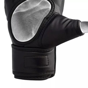Guantes de MMA Metálicos Dorados Premium para Sparring Profesional, Guantes de Grappling de Cuero PU Dorado Brillante con Logotipo Personalizado - Product Image 2