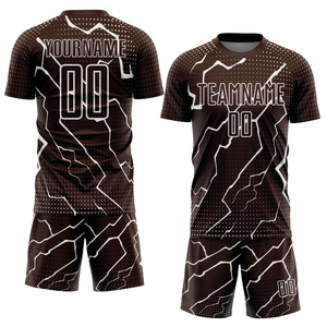 Ensemble de vêtements de football sur mesure de haute qualité - Derniers maillots et uniformes de football, vêtements de sport en gros, maillot de football - Product Image 1