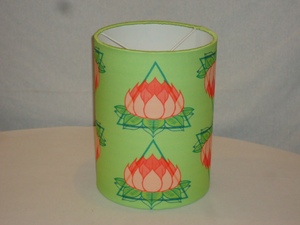 Abat-jour en papier cylindrique, motif floral vert, style classique écologique pour lampes de table/bureau avec douilles E27, structure en fer et fil métallique - Product Image 5