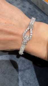 Bracelet à fermoir en diamants de laboratoire 8 carats Apricot Jewels, style tennis de luxe, or blanc 14 carats, certifié IGI, unisexe - Product Image 5