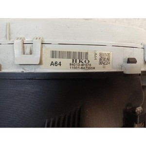ชุดหน้าปัดเรือนไมล์มือสอง H-1 รุ่น 940134H570 - Product Image 4