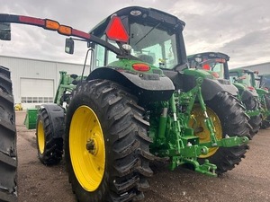 Tracteur agricole 2025 6M 155 Z128554 – Équipement Premium Prêt à l'Exportation - Product Image 3
