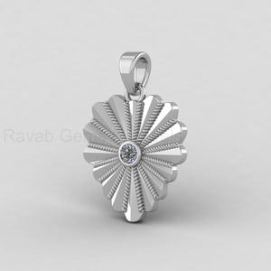 Pendentif disque médaillon floral soleil 20x30mm en argent 925 plaqué or 18 carats avec diamant CZ, breloque personnalisée, bijoux fins pour elle - Product Image 2