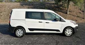 Ford Transit Connect Cargo Van XL Usada del 2022 - Product Image 2