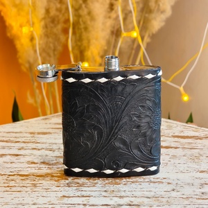 Cuirs Venus : Vente en gros, fabrication sur mesure, grande capacité, cuir véritable façonné à la main, 7 oz, imperméable, léger - Product Image 2