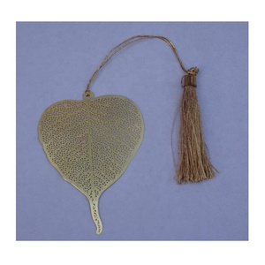 Signets en métal en laiton argenté avec gland Kathakali Dance Page Marker Cadeaux pour enseignants Étudiant Hommes Femmes Book Lovers Signets - Product Image 3