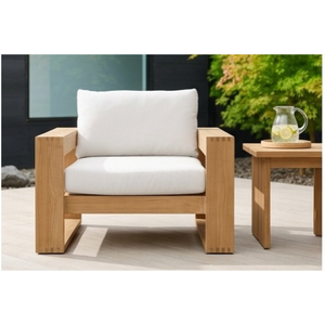 Chaise longue d'extérieur en teck massif résistant aux intempéries, finition naturelle, pour projets de villas de luxe et de patios. - Product Image 1