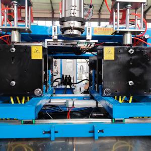 Machine de moulage par extrusion soufflage de jerrycan en plastique d'<span class=keywords><strong>essence</strong></span> en HDPE 5L-10L - Product Image 3