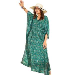 Eleva tu guardarropa con esta elegante y sin esfuerzo caftán maxi estilo kurta en degradado blanco y rosa, ODM, 100% algodón, para otoño. - Product Image 5