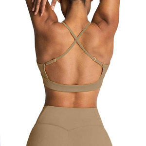 High Waist Seamless Yoga Shorts Solid Color Ruched Butt Four-Way Stretch Elastic Waist Spandex/Nylon Double <b>Layer</b> Strap - Product Image 3