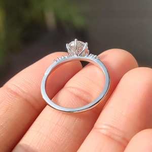 Bague de fiançailles à sept pierres en diamant, finition or blanc, diamants cultivés en laboratoire, or 14 carats, bijoux de mariage pour femmes, cadeau tendance - Product Image 3