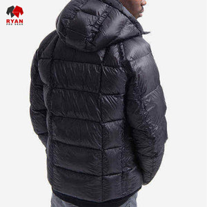 เสื้อแจ็คเก็ตพัฟเฟอร์กันน้ำสำหรับผู้ชายแบบมีฮู้ด แห้งเร็ว คุณภาพสูง ระบายอากาศได้ดี สำหรับฤดูหนาว ราคาขายส่ง ดีไซน์กระเป๋าหลายช่อง - Product Image 6
