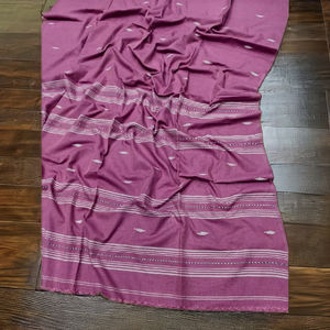 Sari en coton pur tissé à la main Akshay Sharma - Écologique, séchage rapide, poids moyen, style uni, robe pour mariage et filles, largeur 6,3 m - Product Image 1