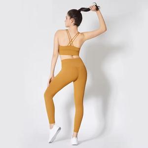 Conjunto de Yoga para Mujer, Top Corto con Espalda Cruzada a Cuadros, Leggings Largos de Cintura Media, Sin Costuras, Transpirables, Ecológicos, de Spandex, 2 Piezas - Product Image 5