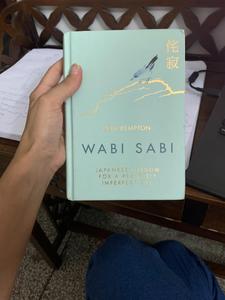 WABI SABI de Beth Kempton, libro de tapa dura, sabiduría japonesa para una vida perfectamente imperfecta - Product Image 1