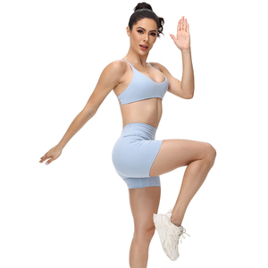 Conjunto de Yoga Azul Claro, Top Corto con Tirantes Finos y Cuello Redondo, Pantalones Cortos de Cintura Alta, Ropa Deportiva Transpirable sin Costuras de 2 Piezas - Product Image 5