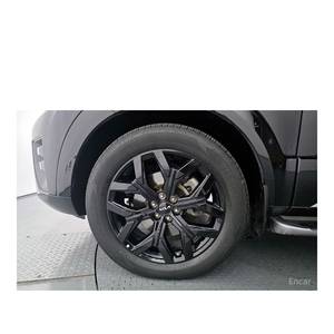 Para Kia Mohave Diésel 3.0 4WD Modelo Octubre 2022 con 49,896 km, 6 Plazas, Asientos de Cuero, Caja de Cambios Automática, Volante a la Izquierda - Product Image 5