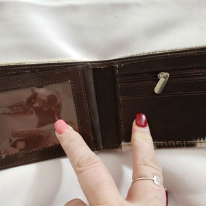 Portefeuille de luxe pour cartes de visite homme, personnalisable avec logo, design minimaliste, en cuir de vachette, fermeture éclair - Product Image 5