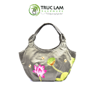 Sac en taffetas avec fond plissé ovale, ouverture incurvée, motifs lotus et abeilles cousus à la main, sac de voyage fait main, prix de gros - Product Image 5