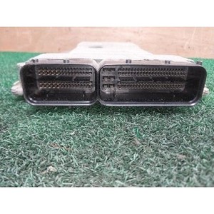 ECUs y Módulos de Computación Usados para Golf 03G906018FB - Product Image 3
