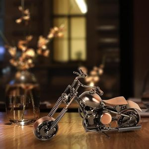 Pièce décorative vintage en métal pour la maison, sculpture de moto artisanale, décoration de table, cadeau de haute qualité - Product Image 3