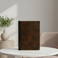 Couverture et porte-menu en cuir premium personnalisés, couleur marron, avec option de logo personnalisé, en vente au prix de gros