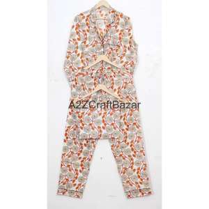 ชุดนอนผ้าฝ้าย 100% สำหรับผู้หญิง คอวี แขนยาว ลายดอกไม้ ชุดนอนใส่สบายทุกฤดู เหมาะสำหรับงานปาร์ตี้ - Product Image 5