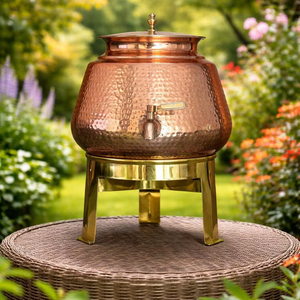 Bouteille finition cuivre, bouteille polie miroir, bouteille d'eau en cuivre mat, flacon design en cuivre, bouteille artisanale haut de gamme, bouteille en cuivre - Product Image 1