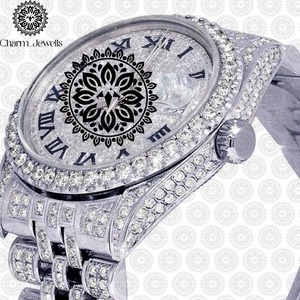 Montre en diamant moissanite avec logo personnalisé très demandée, bijou de luxe, montre-bracelet pour commandes en gros disponibles au meilleur prix - Product Image 3