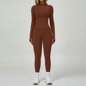 Conjunto de Yoga de 5 Piezas sin Costuras para Mujer, de Secado Rápido, Transpirable, Moldeador de Cintura, Traje Deportivo para Fitness y Running - Product Image 5