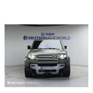 Land Rover Defender 110 D240 SE Modelo Diciembre 2020 con 83,354 km, Caja de Cambios Automática, Volante a la Izquierda, Combustible Diésel - Product Image 3