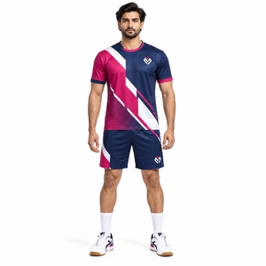 Conjuntos de entrenamiento de balonmano, conjunto de camiseta y pantalones cortos ligeros de alto rendimiento, tela transpirable y cómoda, adecuados para la práctica en equipo - Product Image 1