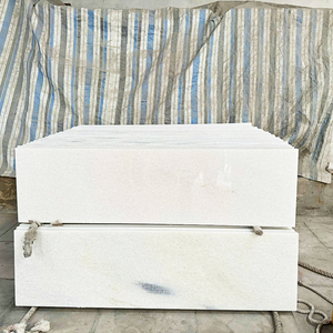 Baldosas de mármol blanco pulido para pisos y escaleras interiores. An Son Vietnam, proveedor de mármol cortado a medida. - Product Image 1