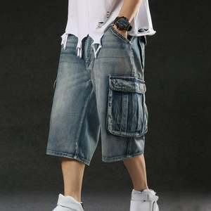 Shorts en jean cargo 3/4 pour hommes, style hip-hop ample, vintage, déchiré, multi-poches, vente en gros OEM - Product Image 1