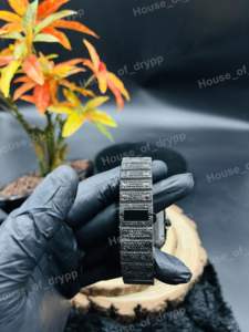 Reloj Automático con Esfera Cuadrada Negra, Acero Inoxidable, Bisel y Brazalete con Diamantes Moissanite VVS, Diseño de Lujo - Product Image 2