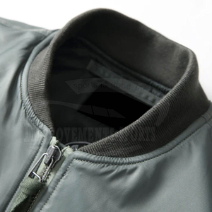 Diseña Tu Propio Bomber de Algodón – Chaqueta Técnica Transpirable para Hombre – Ropa Urbana con Logotipo Bordado Personalizado - Product Image 3