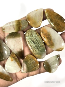 Chrysoprase Citron Naturel Cabochon Pierre Précieuse Non Montée Formes Mixtes 20-30mm Prêt à Expédier Vente en Gros Livraison Rapide - Product Image 4