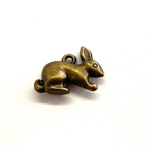 Vintage Style Brass Rabbit Keychain Handmade Solid Brass <b>Key</b> <b>Ring</b> with Custom Logo for Car <b>Keys</b> <b>Bags</b> Backpack Promotional Gifts - Product Image 2