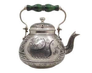 Théière en métal gravée à la main avec un motif floral complexe et une poignée en bois, bouilloire à thé décorative de luxe pour la décoration de la maison - Product Image 3