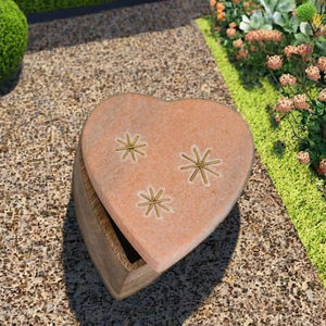 Boîte en bois personnalisée en forme de cœur avec couvercle à charnière, boîte décorative avec fleurs sculptées, conteneur en bois, boîte de rangement - Product Image 6