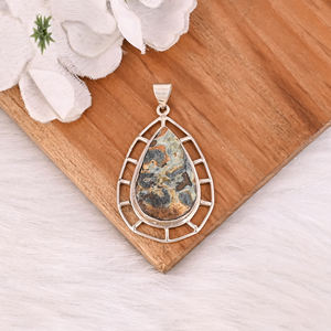 Colgante de Ópalo Boulder en Bruto, Hecho a Mano, Plata de Ley 925, Joyería Clásica Vintage para Bodas Indias - Product Image 2