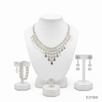MOLL JEWELLERS – Élégante chaîne en laiton plaqué or pour femme, avec zircon naturel et motif floral, certifiée par un tiers, idéale pour les mariages